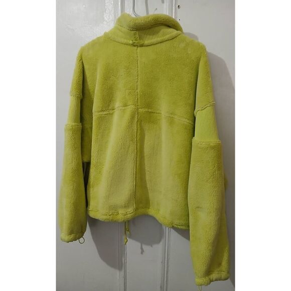 Free People movement women medium HIT THE SLOPES lime green fuzz sweater jacket - Picture 4 of 7